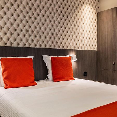 Square Hotel Кортрейк Экстерьер фото