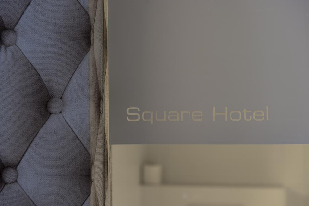 Square Hotel Кортрейк Экстерьер фото