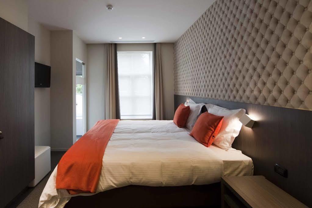 Square Hotel Кортрейк Экстерьер фото